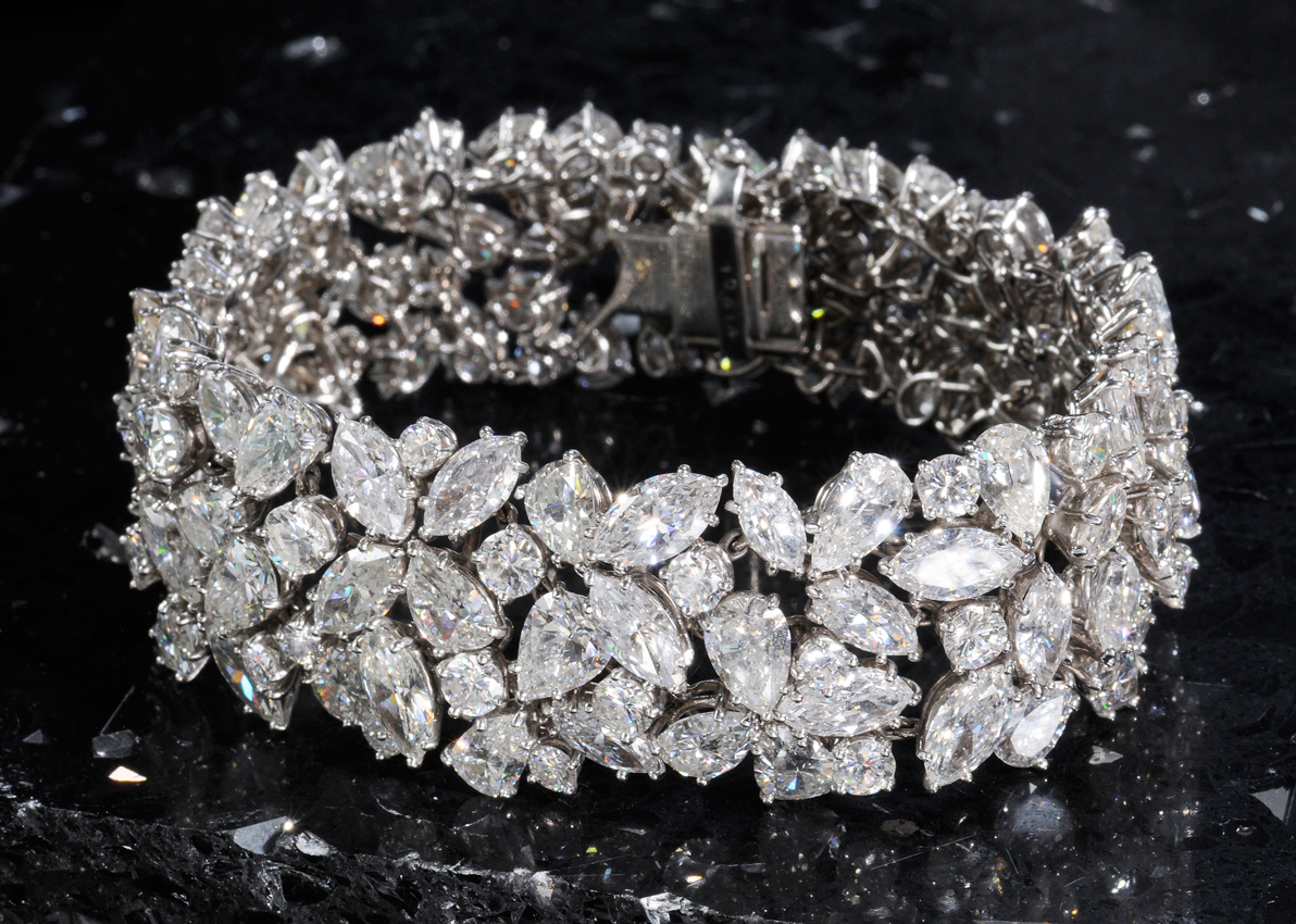 Magnificent Jewelry, Record-Setting Paintings at Brunk Auctions